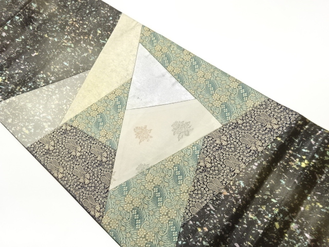 引箔切り嵌め花唐草に抽象模様織出し袋帯